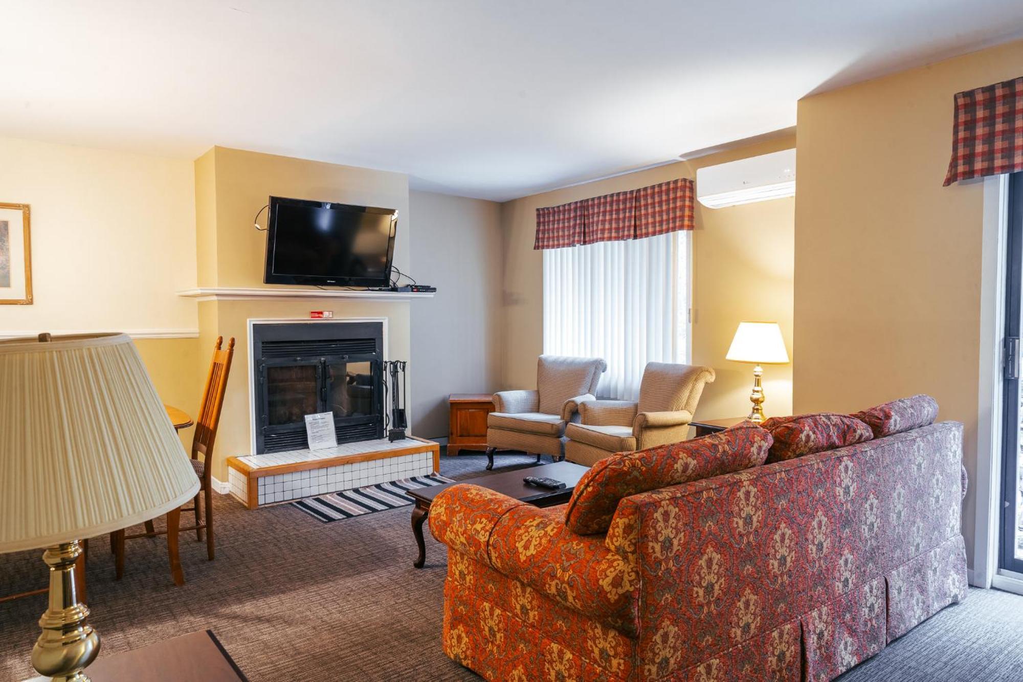 Mont Blanc Hotel & Condos Saint-Faustin 客房 照片